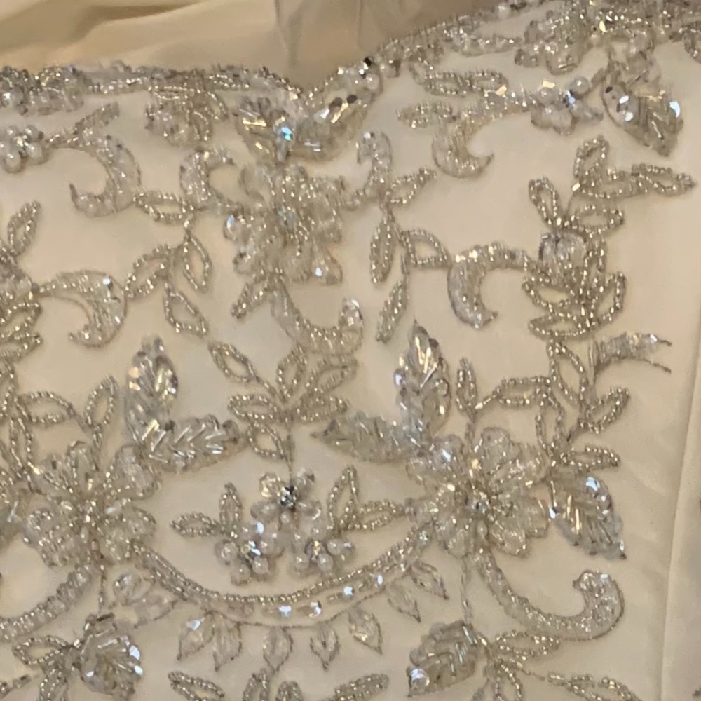 Elegant Wedding Dress